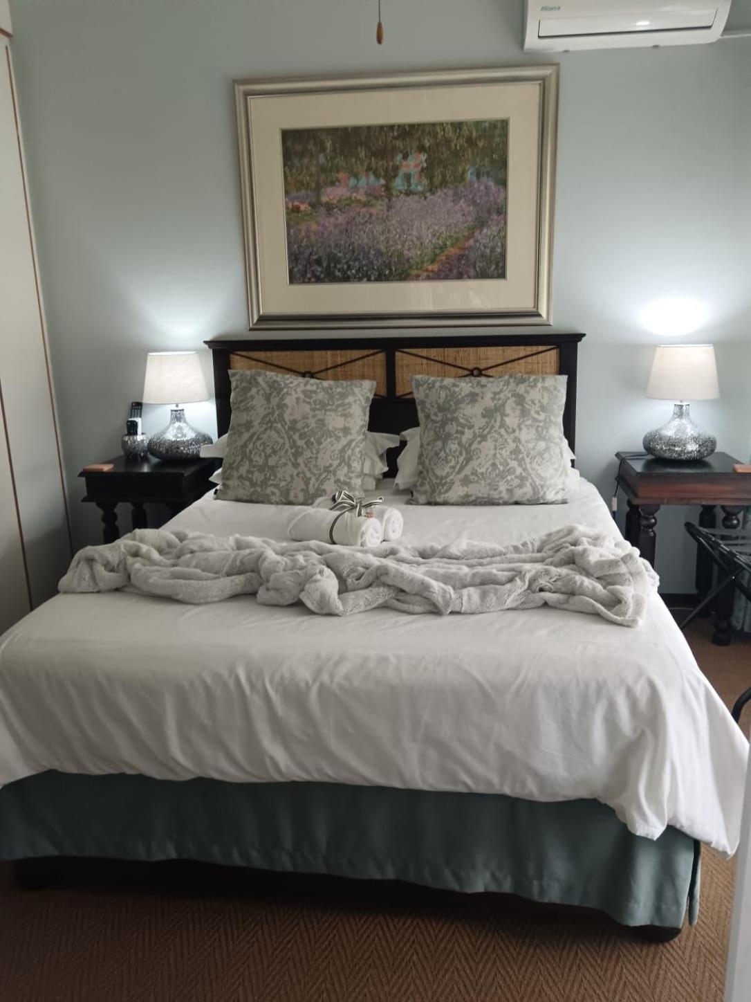 Hillton Manor Guest House Richards Bay Exterior foto