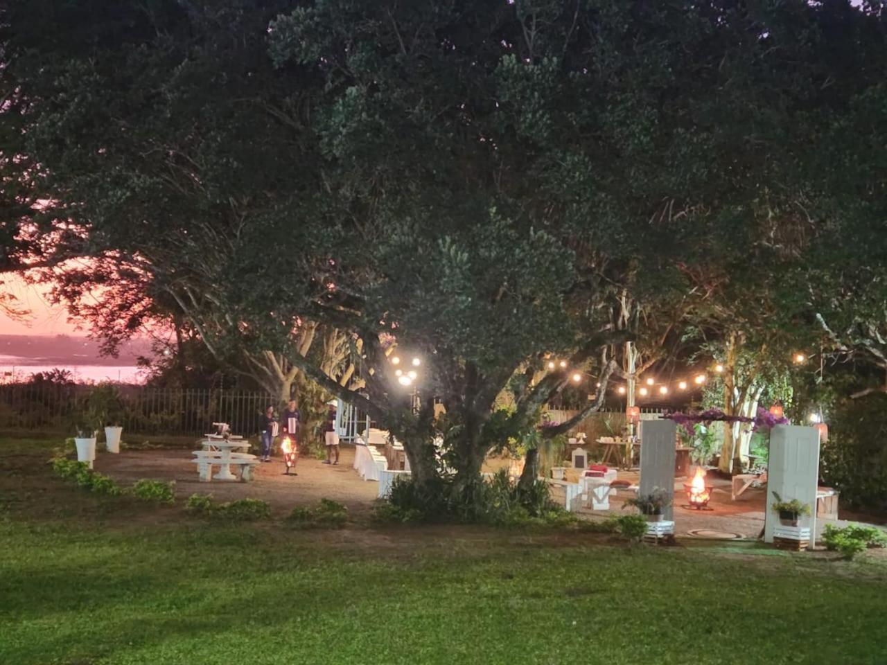 Hillton Manor Guest House Richards Bay Exterior foto